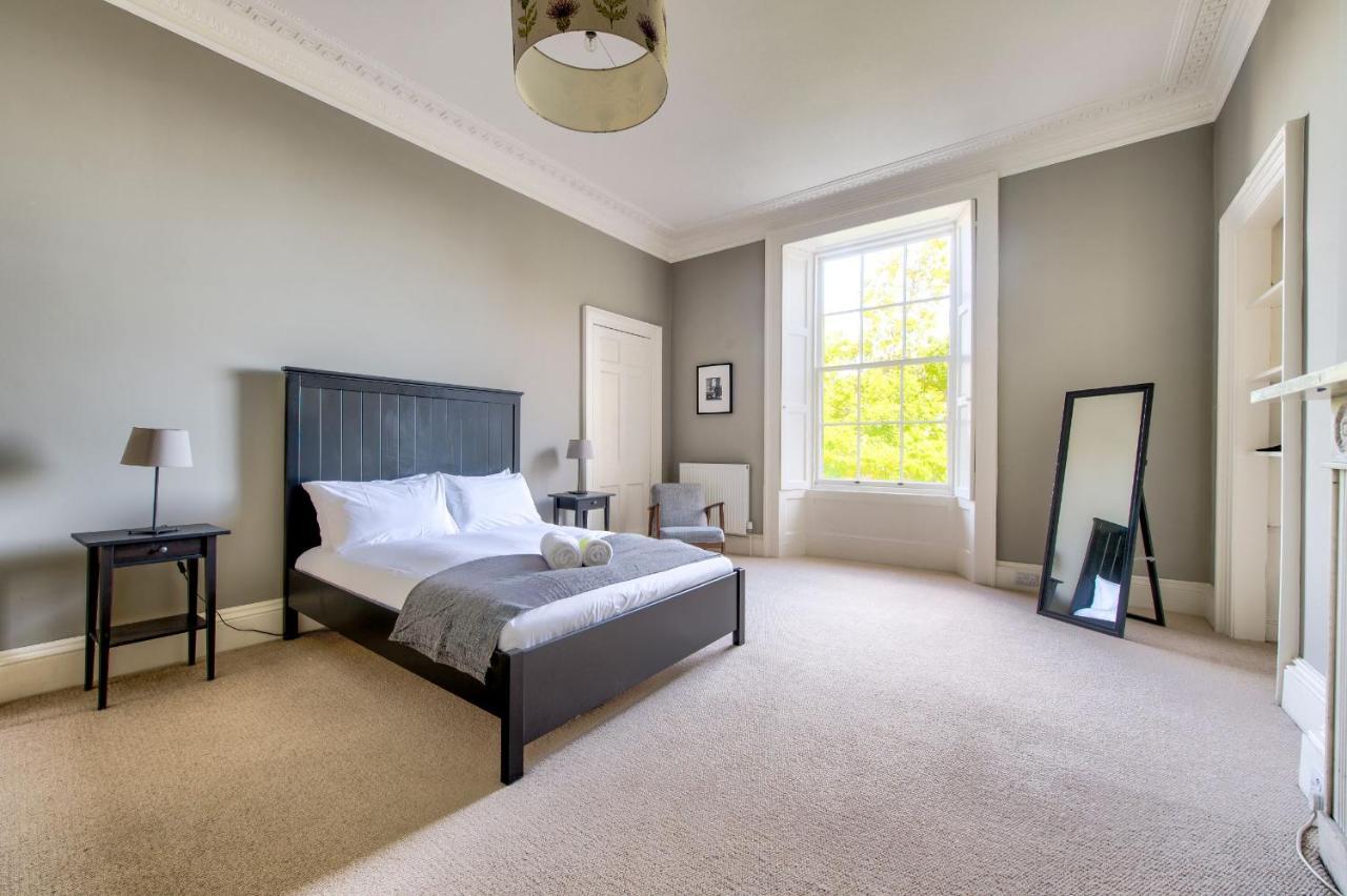 Joivy Bright & Spacious Apt In Stockbridge Edimburgo Exterior foto
